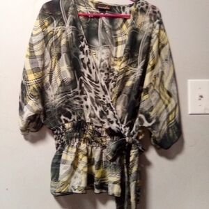ASHLEY Stewart short sleeve low cut pullover low cut blouse. Size medium.